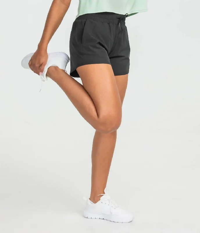 Women's Apparel Lined Hybrid Shorts In Deep Space Black