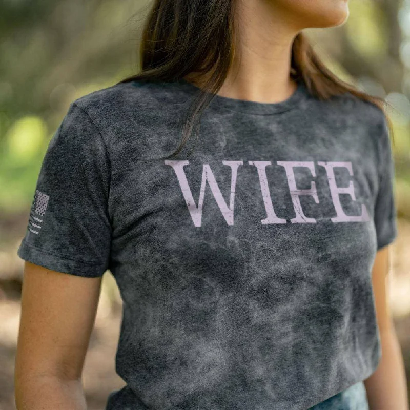 Daring Fashion Promotions Women's Wife Defined Slim Fit T-Shirt - Black Wash