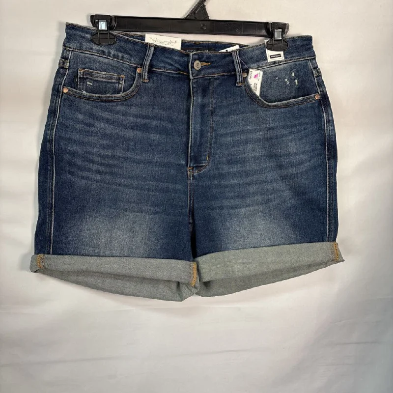 Women's Transitional Attire JUDY BLUE WOMEN'S SHORTS 1XL