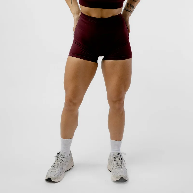 Women's High-Fashion Garments Legacy Shorts - Wine