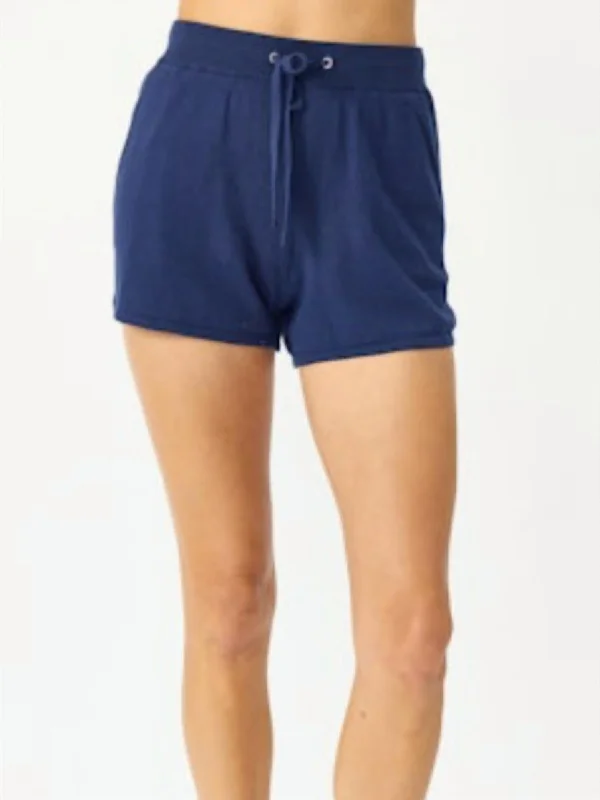 Feminine Luxe Style Sale Palmer Shorts In Navy