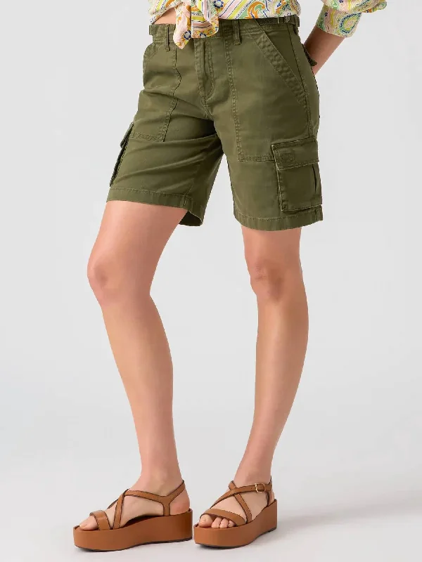 Vibrant Style Promotions Cargo Shorts In Mossy Green