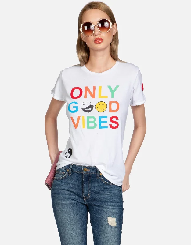 Modern Women's Apparel Edda Only Good Vibes