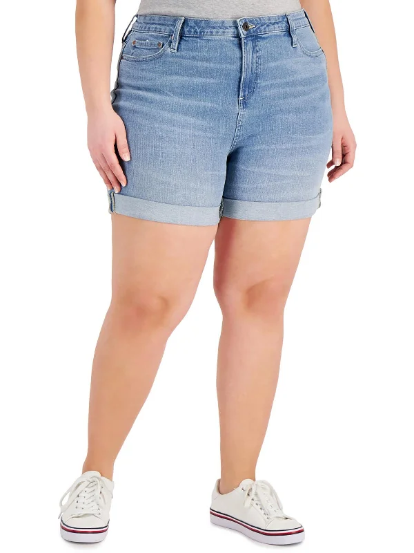 Chic & Modern Sales Plus Womens Light Wash Short Denim Shorts