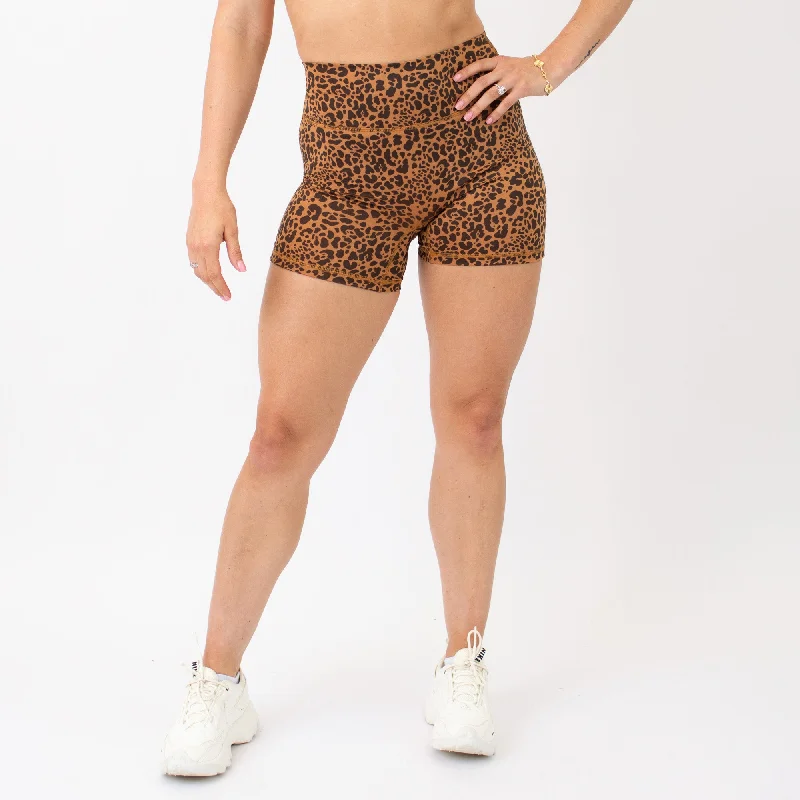 Comfortable Chic Charge Short 5" - No Front Seam - Higher Rise