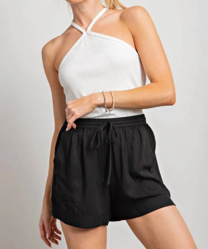 Affordable Women's Clothes Textured Drawstring Swing Shorts In Black