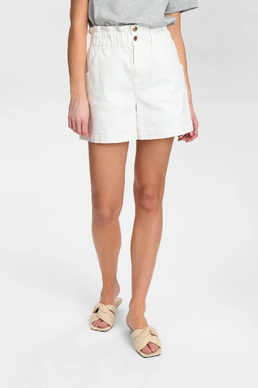 Romantic Chic Deals NULULU SHORTS - Bright White